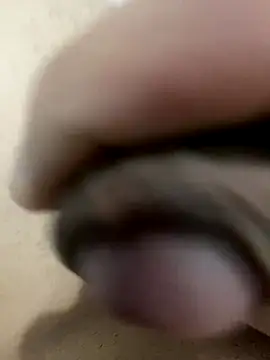 Snapshot of leiteiro2002 chatting on 12.14.25 leiteiro2002 online show from 12.14.25