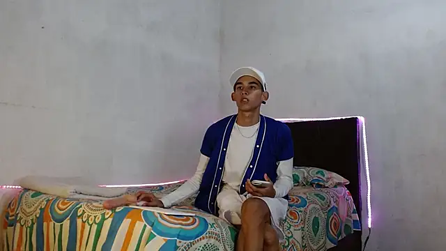 Paulosex12 online show from 10.12.25