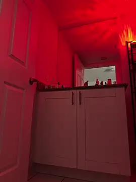 Snapshot of afterpartybtwus chatting on 10.07.25 afterpartybtwus online show from 10.07.25