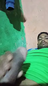 BiggerDickGuy online show from 11.17.25