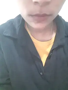 Snapshot of Mahi677 chatting on 02.12.26 Mahi677 online show from 02.12.26