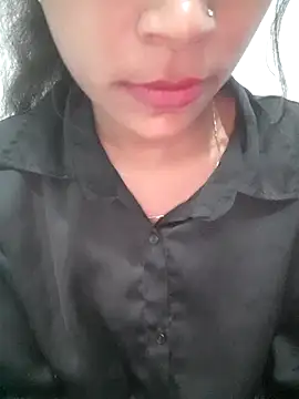 Snapshot of Mahi677 chatting on 02.25.26 Mahi677 online show from 02.25.26
