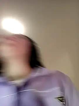 AbbyLewiis online show from 11.10.25