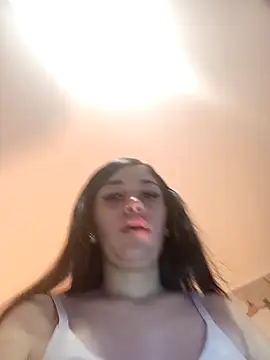 AbbyLewiis online show from 12.05.25