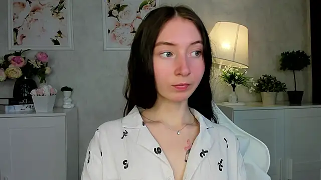 try love  online show from 10.19.25