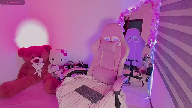 Kiity- online show from 03.12.26