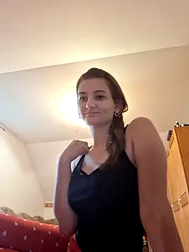 Nika aa online show from 10.17.25