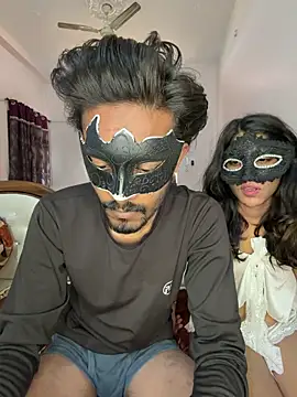 Lovebirdss online show from 12.17.25