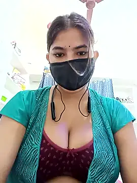 Snapshot of Hot_radhaji chatting on 04.26.26 Hot radhaji online show from 04.26.26