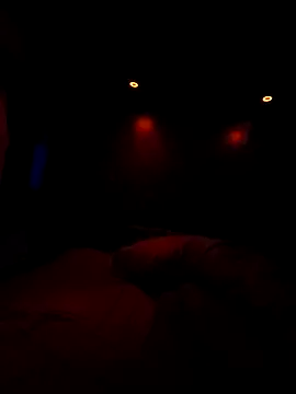 Snapshot of toyboyfin chatting on 10.12.25 toyboyfin online show from 10.12.25