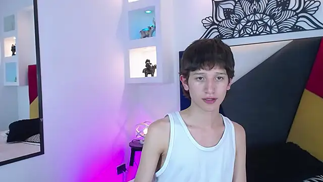 Snapshot of Emo_Boy_ chatting on 02.03.26 Emo Boy online show from 02.03.26