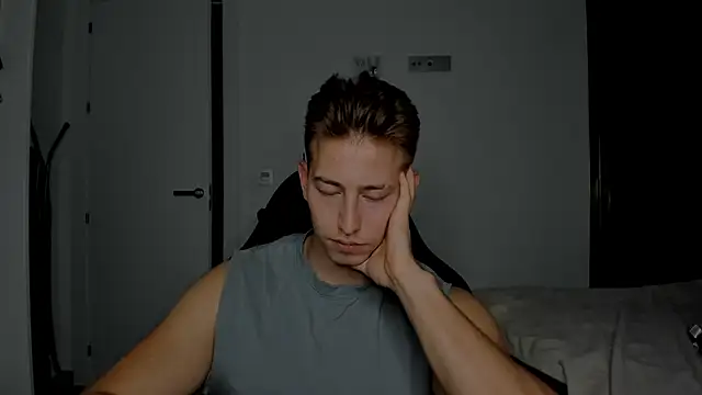 Snapshot of find0m_master chatting on 04.29.26 find0m master online show from 04.29.26