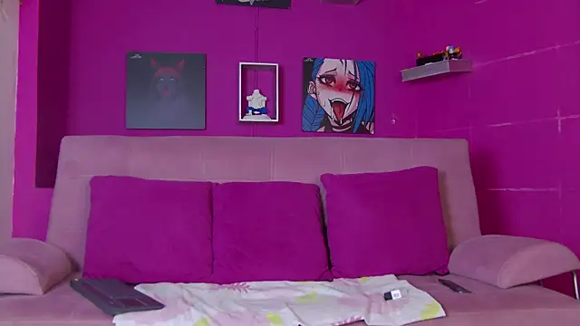 Aranzza Ross online show from 11.21.25