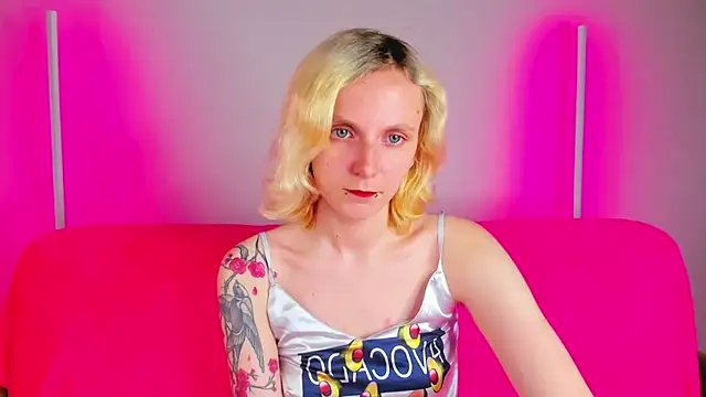 LikiLips online show from 05.21.26