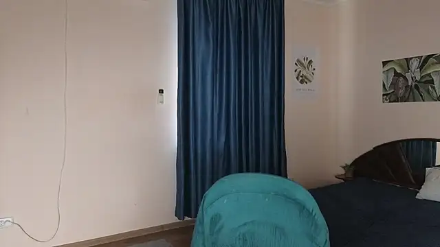 Mirabelle Velvet online show from 11.11.25