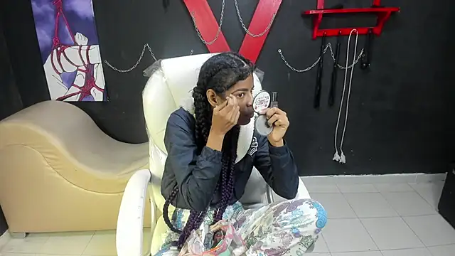 Snapshot of thianahorny chatting on 03.21.26 thianahorny online show from 03.21.26