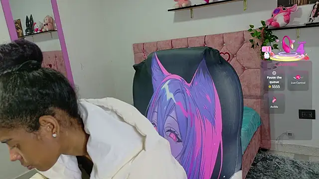 Snapshot of thianahorny chatting on 03.28.26 thianahorny online show from 03.28.26