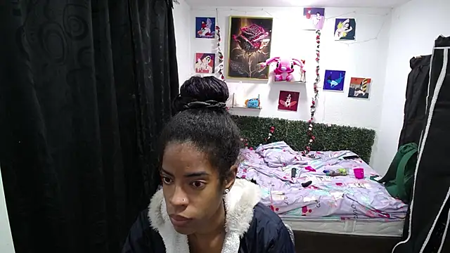 Snapshot of thianahorny chatting on 04.11.26 thianahorny online show from 04.11.26