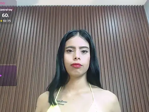 laura maite  online show from 12.21.25