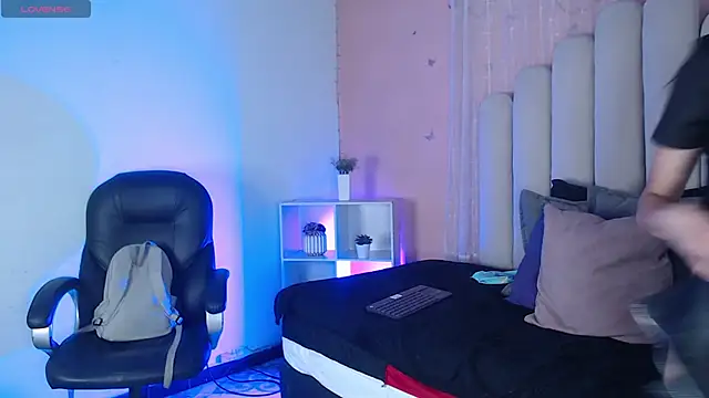 Snapshot of SweetRenata_ chatting on 01.17.26 SweetRenata online show from 01.17.26