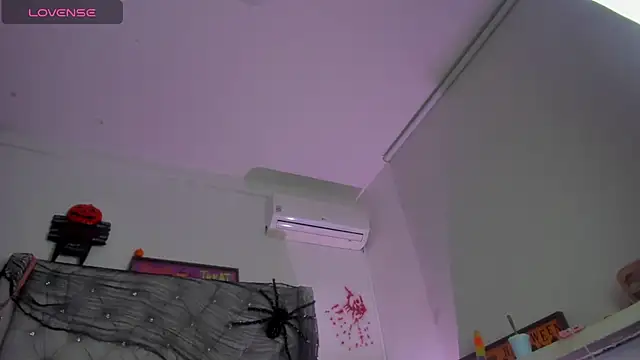 ChocoBunny1 online show from 10.27.25