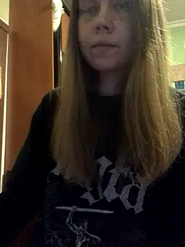 LunaVirelle online show from 10.27.25