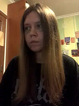 LunaVirelle online show from 11.27.25