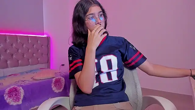 beiby glow online show from 10.16.25