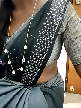 Tamilmallu-duskygirl03 online show from 01.13.26