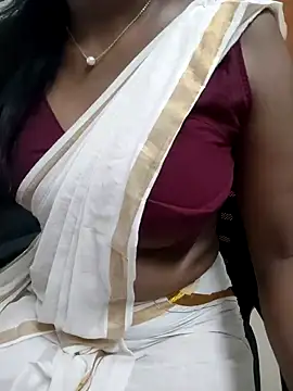 Snapshot of Tamilmallu-duskygirl03 chatting on 05.30.26 Tamilmallu-duskygirl03 online show from 05.30.26