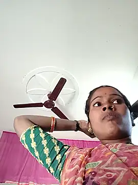 Snapshot of Co_punam chatting on 02.14.26 Co punam online show from 02.14.26