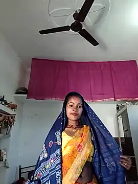 Snapshot of Co_punam chatting on 02.15.26 Co punam online show from 02.15.26