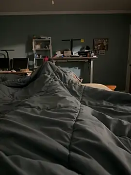 Snapshot of Beastyfuck chatting on 02.04.26 Beastyfuck online show from 02.04.26