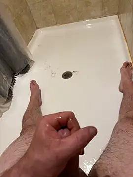 Snapshot of Beastyfuck chatting on 04.01.26 Beastyfuck online show from 04.01.26