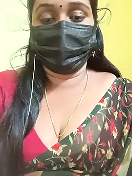 Snapshot of tamil-mala23 chatting on 10.13.25 tamil-mala23 online show from 10.13.25