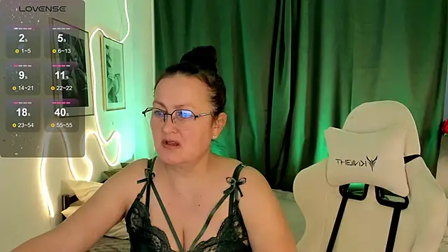 hottyannaa online show from 01.08.26