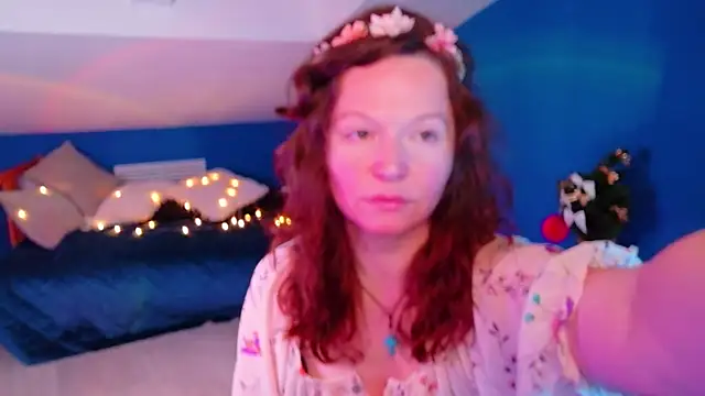 AuroraBorealis   online show from 01.10.26