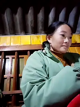 gio-thu online show from 12.02.25