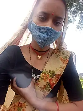 Snapshot of DirtybhabhiGoal chatting on 10.22.25 DirtybhabhiGoal online show from 10.22.25