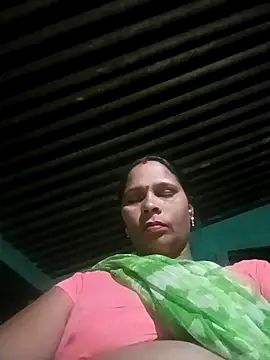 Snapshot of Rt_shreya chatting on 05.07.26 Rt shreya online show from 05.07.26