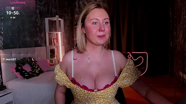 scent  of woman online show from 12.23.25