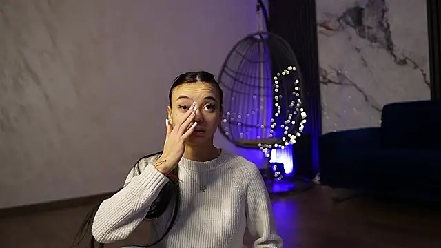 RachelRavee online show from 01.17.26