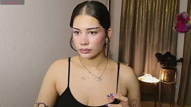 LoraShines online show from 03.19.26