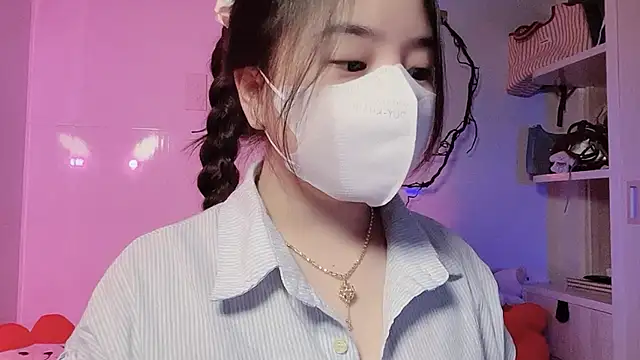 Snapshot of BeChinh_Lee chatting on 02.23.26 BeChinh Lee online show from 02.23.26