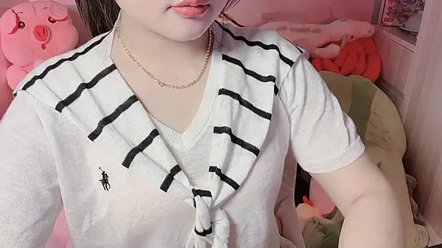 Snapshot of BeChinh_Lee chatting on 03.08.26 BeChinh Lee online show from 03.08.26