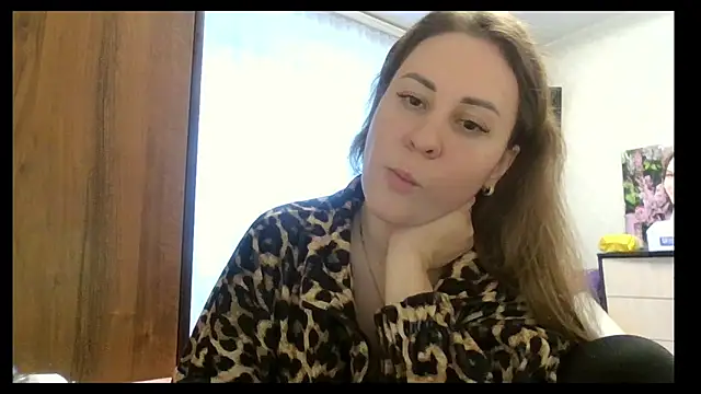 MeadowEyes online show from 01.06.26