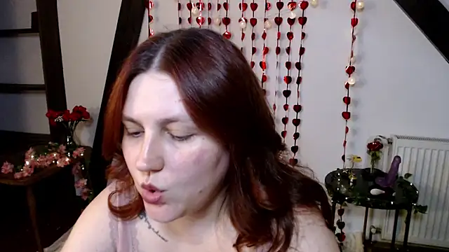 Snapshot of Lilith__moon chatting on 02.17.26 Lilith moon online show from 02.17.26