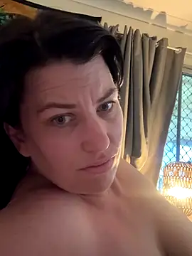 Snapshot of oceanGal25 chatting on 12.02.25 oceanGal25 online show from 12.02.25