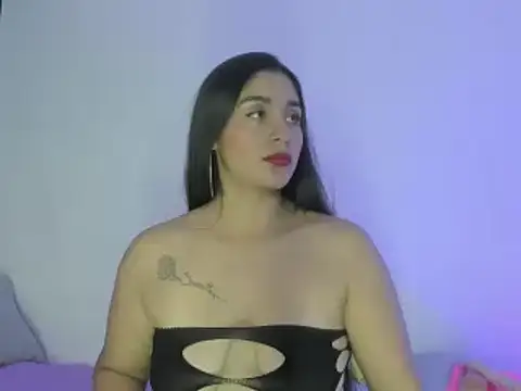 Catalina  bustos online show from 10.26.25