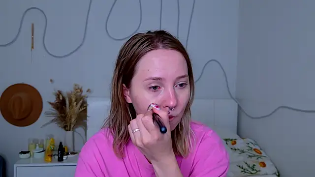 CandiceKingzz online show from 10.22.25